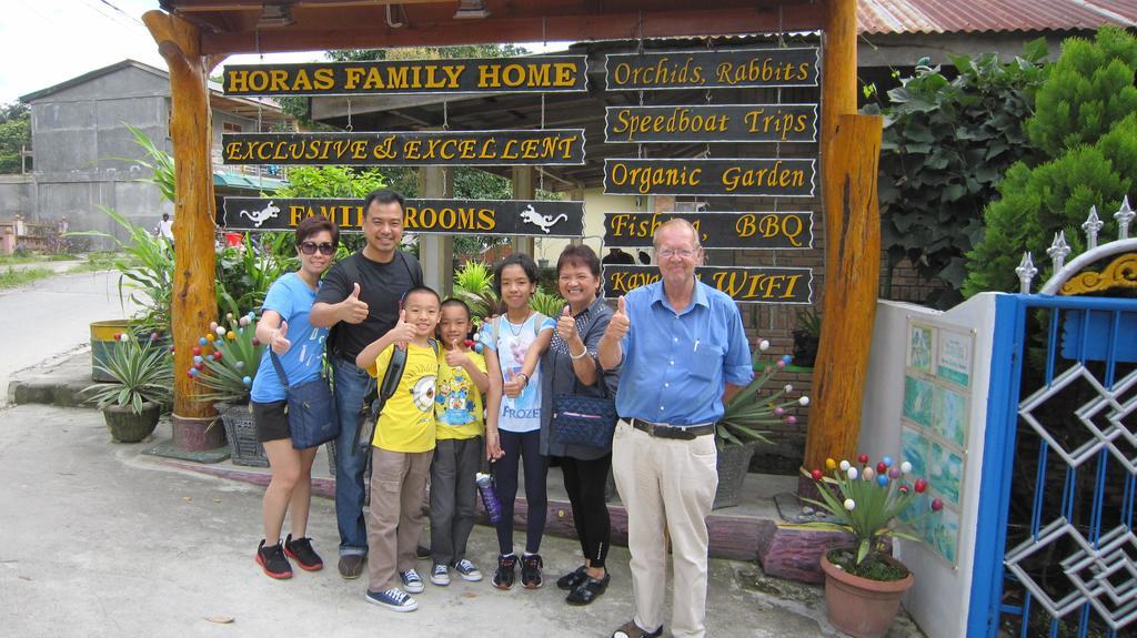 Horas Family Home Tuk Tuk Exterior photo