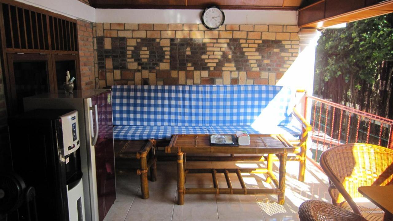 Horas Family Home Tuk Tuk Exterior photo